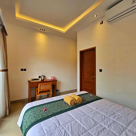 Dewi Putri House Hotel อูบุด ภายนอก รูปภาพ