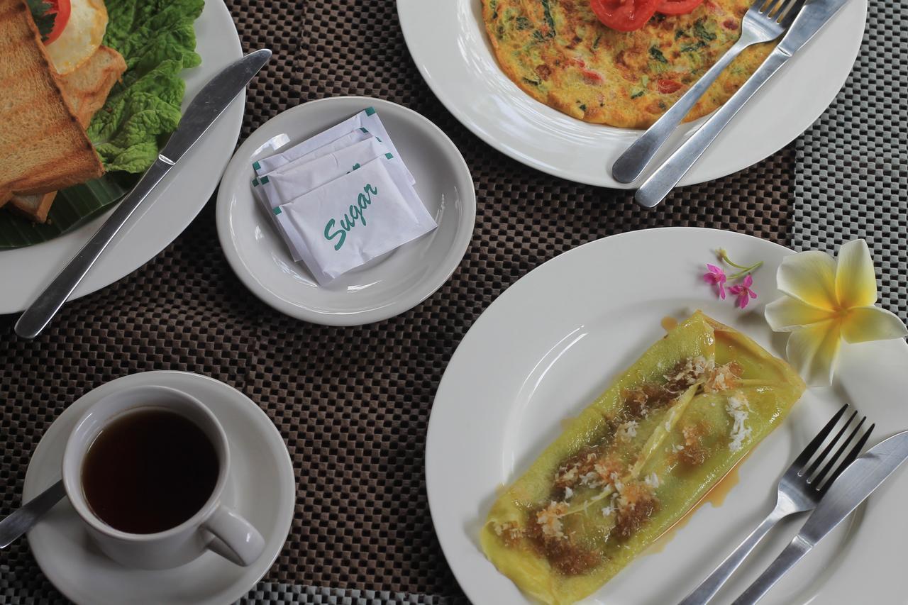 Dewi Putri House Hotel อูบุด ภายนอก รูปภาพ