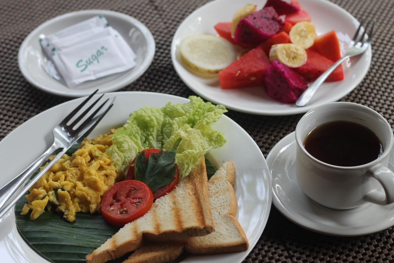 Dewi Putri House Hotel อูบุด ภายนอก รูปภาพ